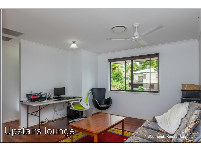 25 Griffith St, Tamborine Mountain QLD 4272