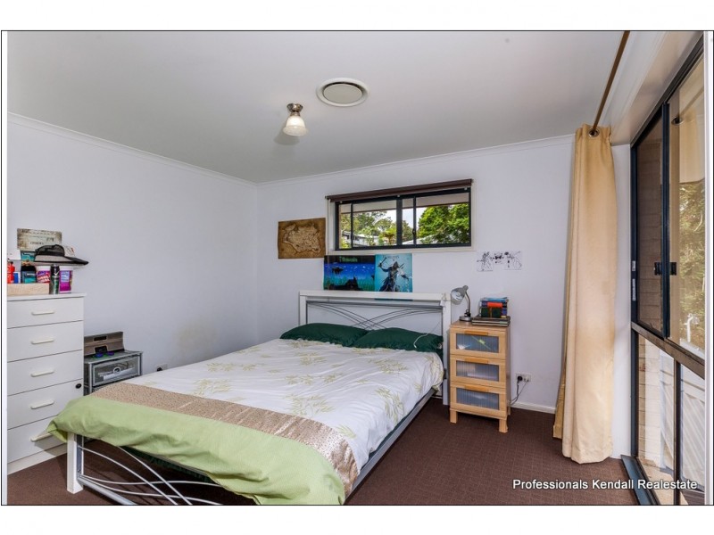 25 Griffith St, Tamborine Mountain QLD 4272