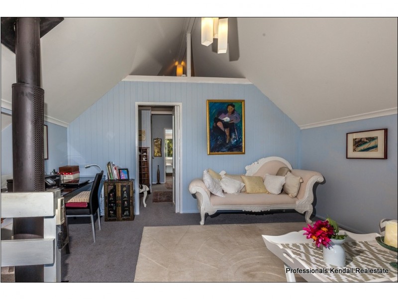 19 Tolima Drive, Tamborine Mountain QLD 4272