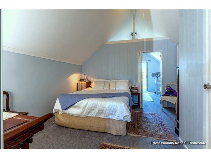 19 Tolima Drive, Tamborine Mountain QLD 4272