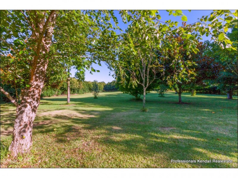362 Main Western Road, Tamborine Mountain QLD 4272