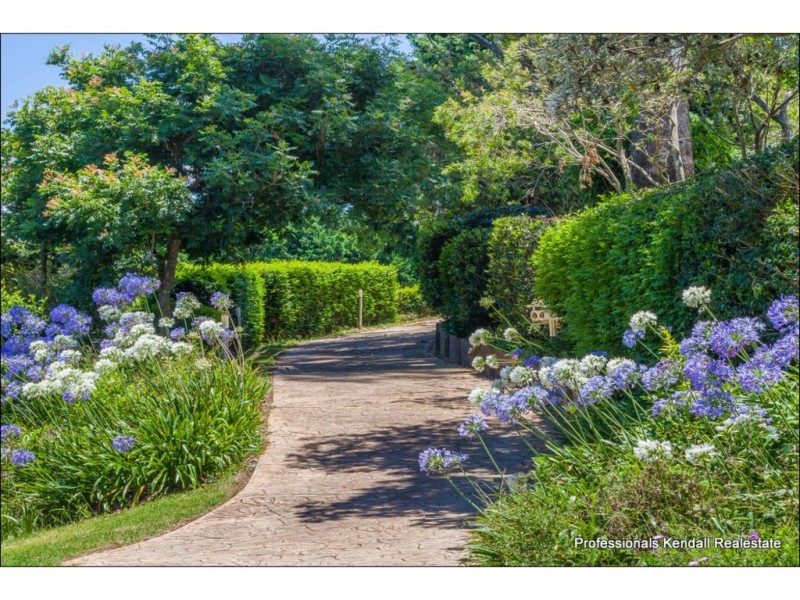 5-7 Boise Court, Tamborine Mountain QLD 4272