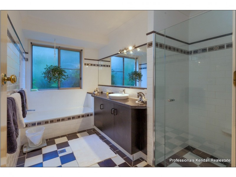 5-7 Boise Court, Tamborine Mountain QLD 4272