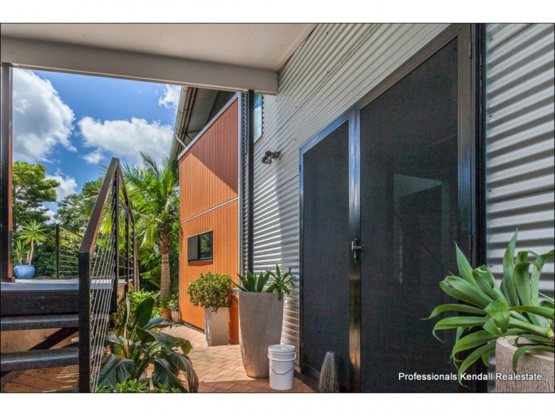 16 Eden Court, Tamborine Mountain QLD 4272