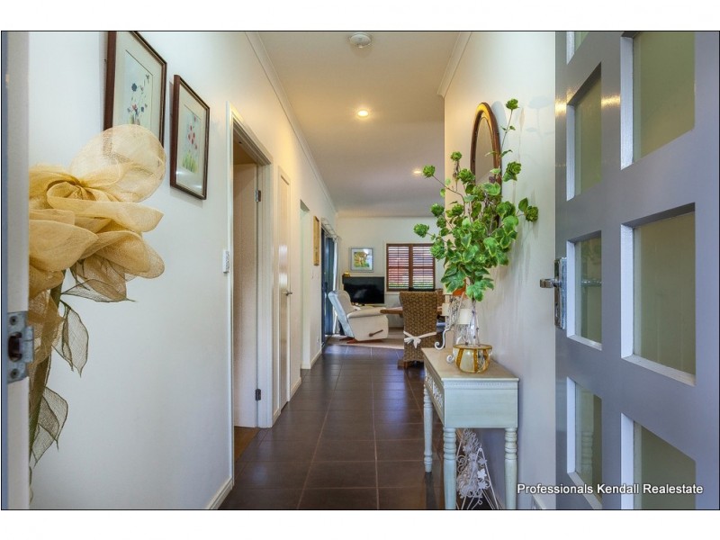 Unit 24/27 Capo Lane, Tamborine Mountain QLD 4272