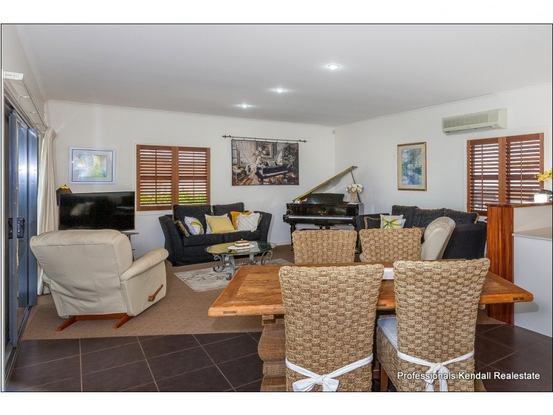 Unit 24/27 Capo Lane, Tamborine Mountain QLD 4272
