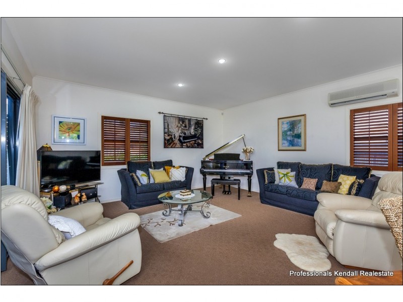 Unit 24/27 Capo Lane, Tamborine Mountain QLD 4272
