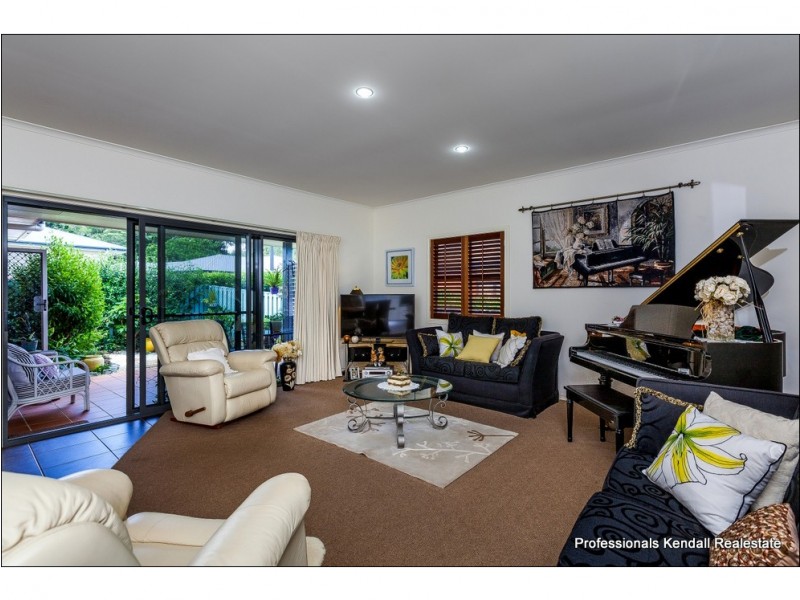 Unit 24/27 Capo Lane, Tamborine Mountain QLD 4272