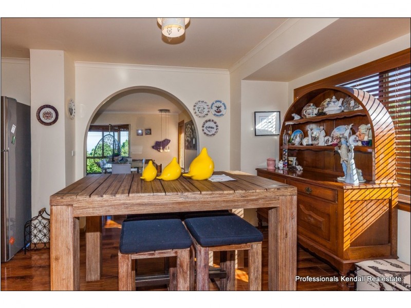 55 Coomera Gorge Drive, Tamborine Mountain QLD 4272