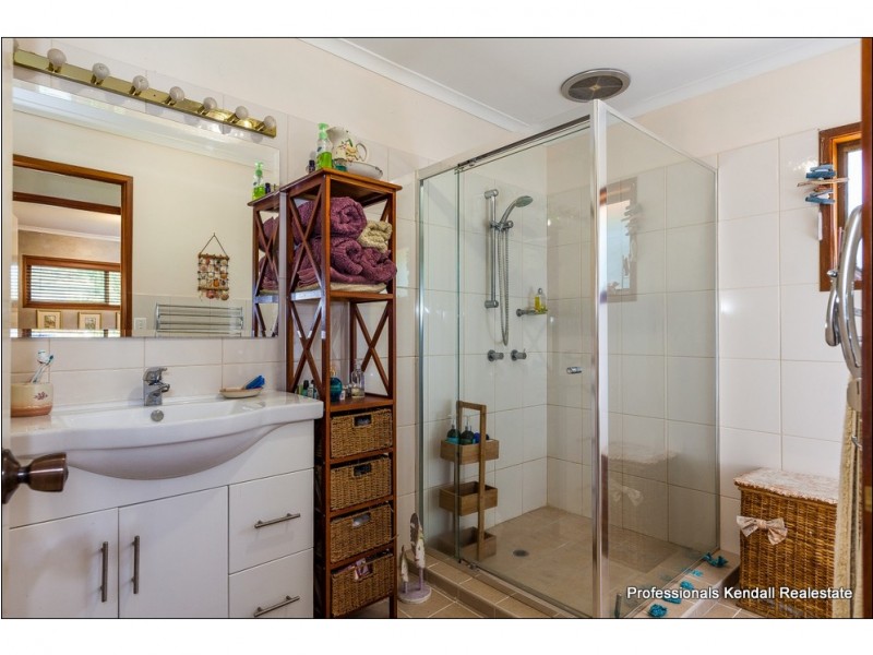 55 Coomera Gorge Drive, Tamborine Mountain QLD 4272