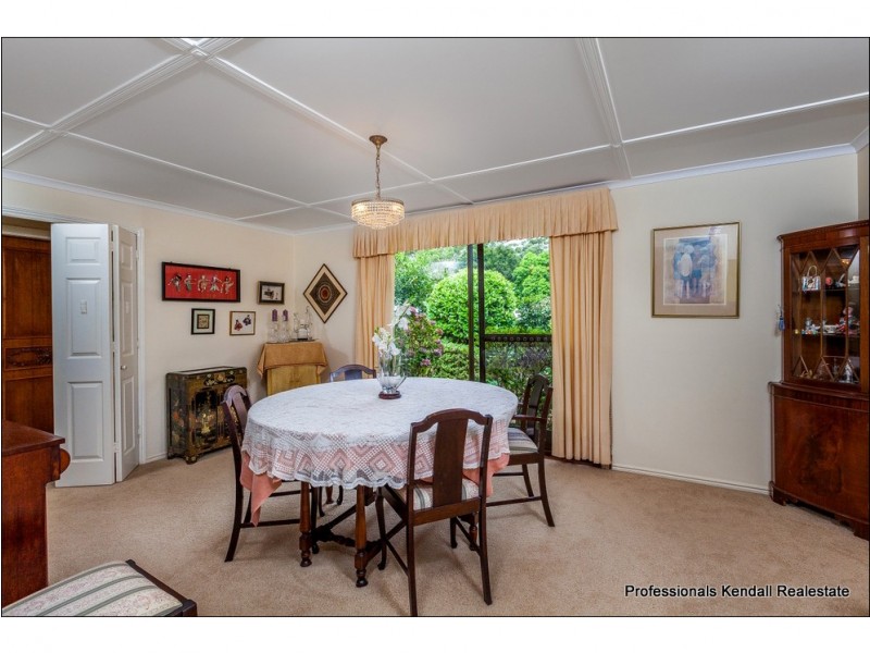61 North Street, Tamborine Mountain QLD 4272