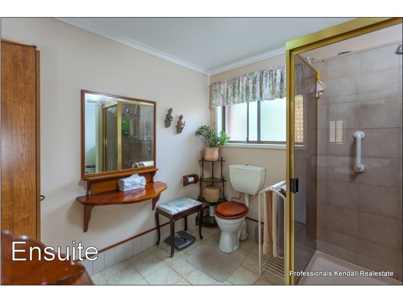 61 North Street, Tamborine Mountain QLD 4272