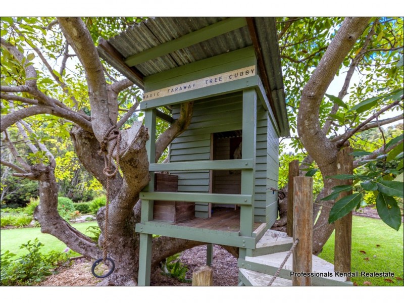 61 North Street, Tamborine Mountain QLD 4272