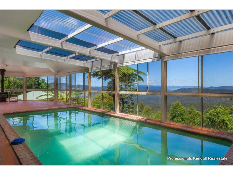 15 Landman Court, Clagiraba QLD 4211