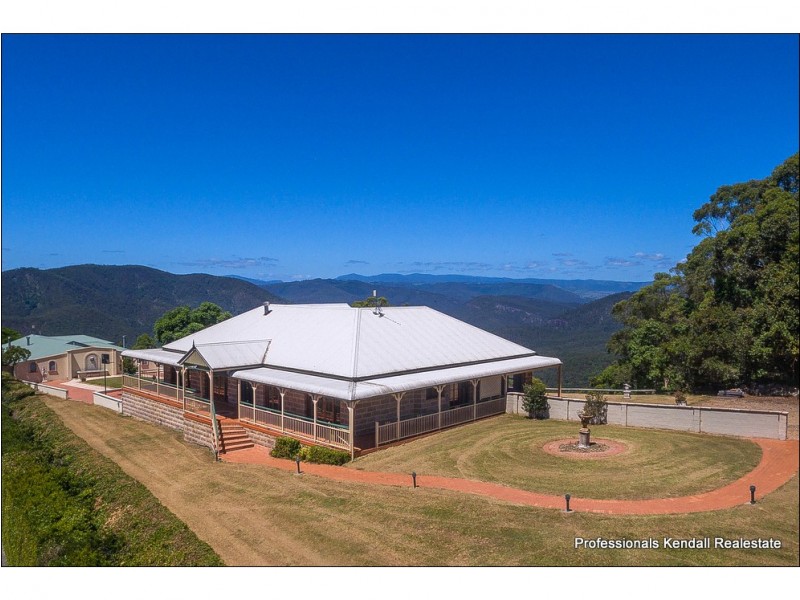 15 Landman Court, Tamborine Mountain QLD 4272