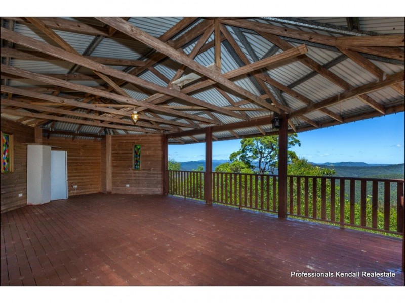 15 Landman Court, Tamborine Mountain QLD 4272