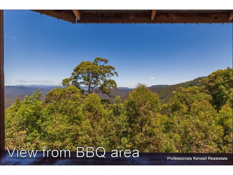 15 Landman Court, Tamborine Mountain QLD 4272
