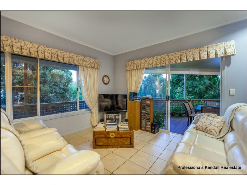 130 Licuala Drive, Tamborine Mountain QLD 4272