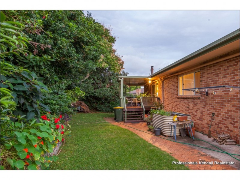 130 Licuala Drive, Tamborine Mountain QLD 4272