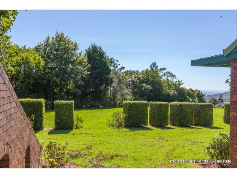 39 Normandie Court, Tamborine Mountain QLD 4272