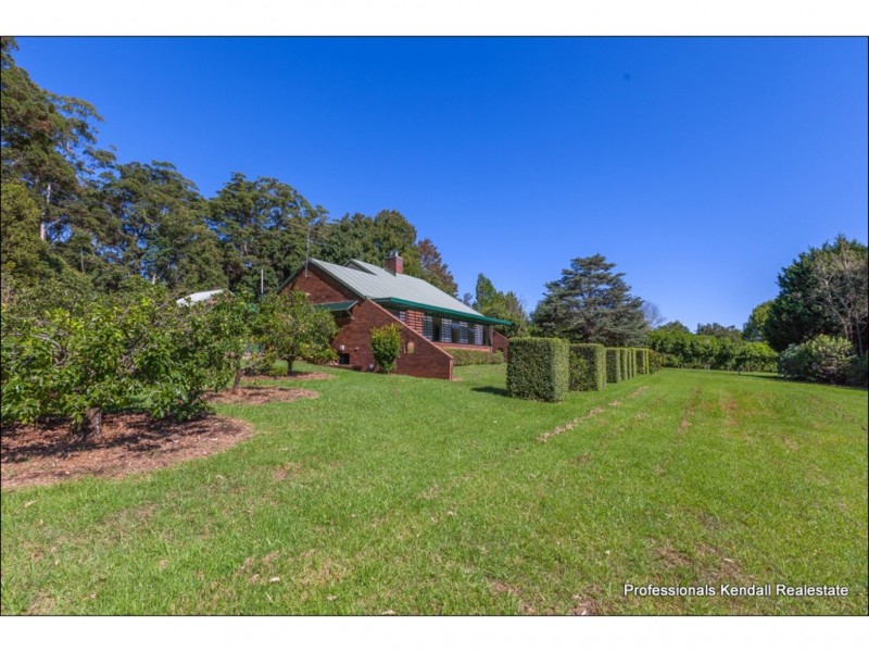 39 Normandie Court, Tamborine Mountain QLD 4272