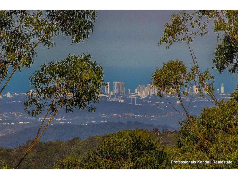 19 Magnetic Drive, Tamborine Mountain QLD 4272