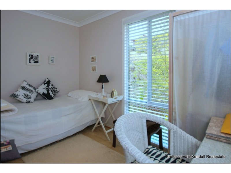 19 Magnetic Drive, Tamborine Mountain QLD 4272