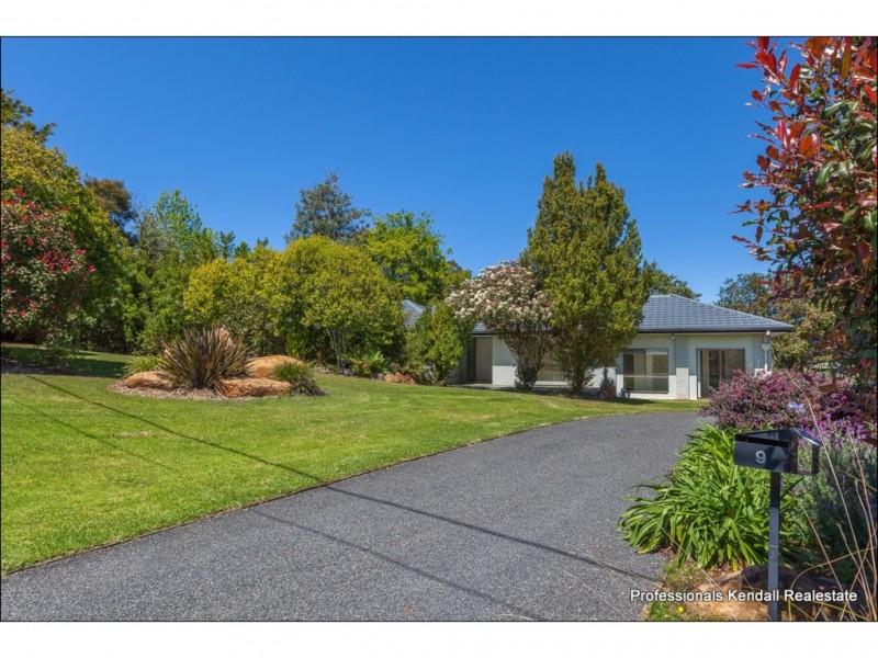 9 Cibola Drive, Tamborine Mountain QLD 4272