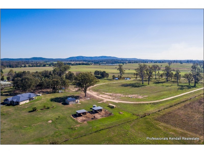 32 Carlie Court, Tamborine QLD 4270