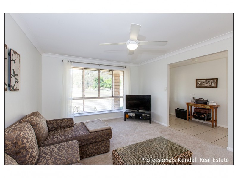 32 Carlie Court, Tamborine QLD 4270