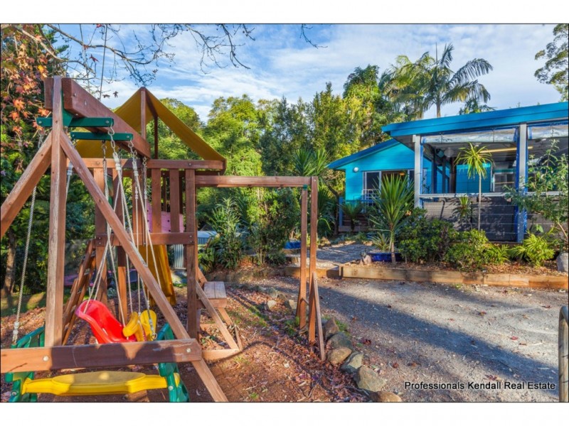 1-3 Mayon Court, Tamborine Mountain QLD 4272