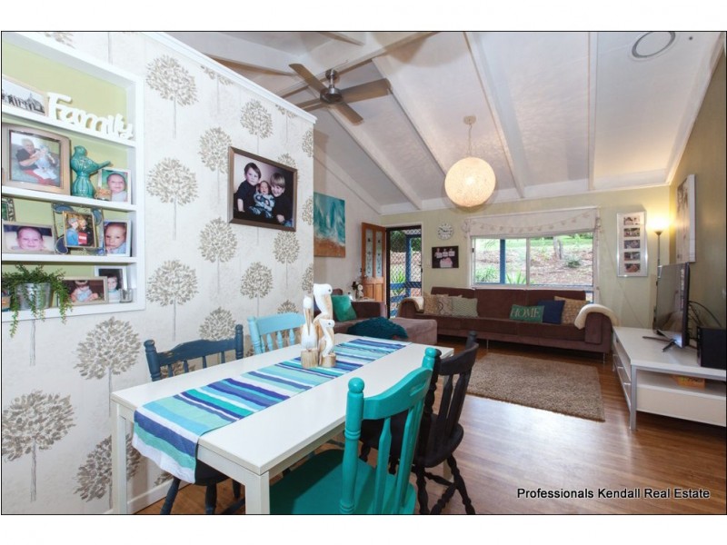 1-3 Mayon Court, Tamborine Mountain QLD 4272