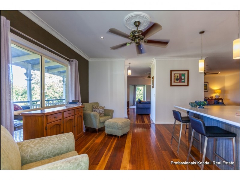 11 Foraker Drive, Tamborine Mountain QLD 4272