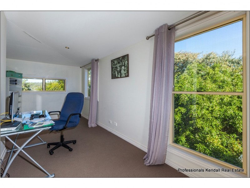 11 Foraker Drive, Tamborine Mountain QLD 4272
