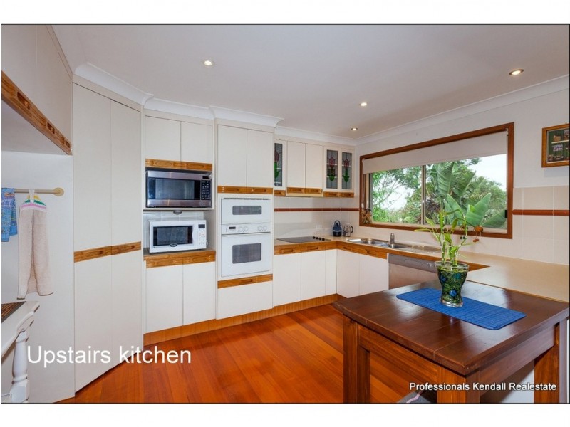 5 Bali Court, Tamborine Mountain QLD 4272