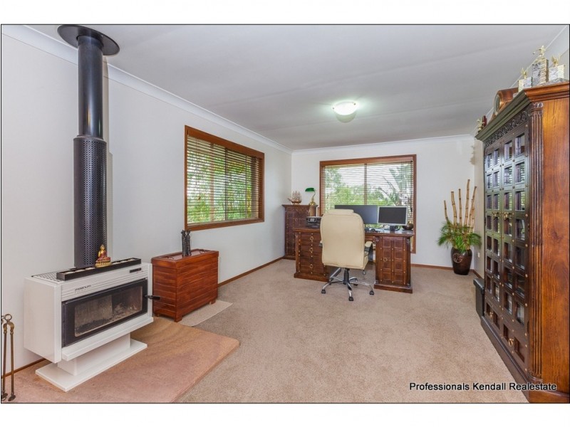 5 Bali Court, Tamborine Mountain QLD 4272