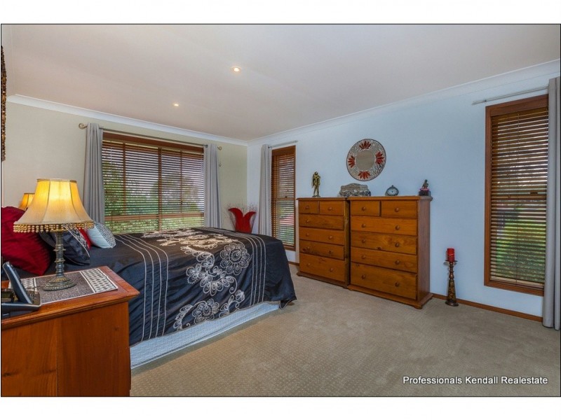 5 Bali Court, Tamborine Mountain QLD 4272