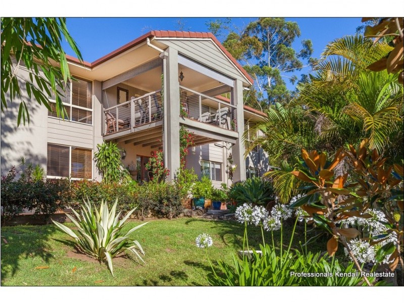 5 Bali Court, Tamborine Mountain QLD 4272