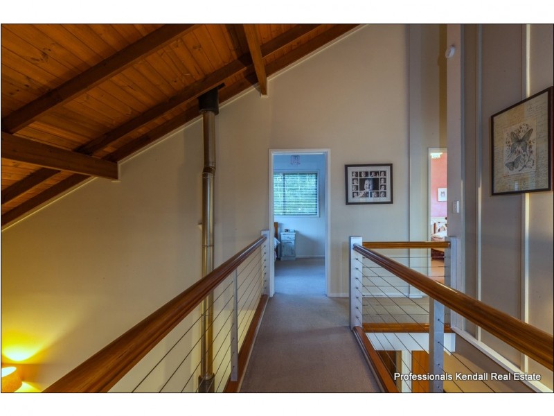 38 Magnetic Drive, Tamborine Mountain QLD 4272