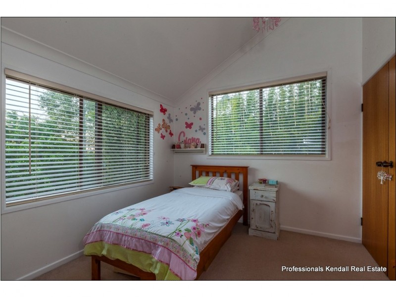 38 Magnetic Drive, Tamborine Mountain QLD 4272