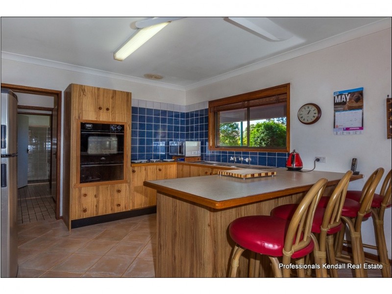 59 Benowa Street, Tamborine Mountain QLD 4272