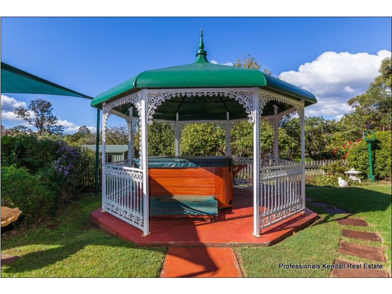 59 Benowa Street, Tamborine Mountain QLD 4272