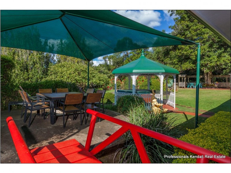 59 Benowa Street, Tamborine Mountain QLD 4272