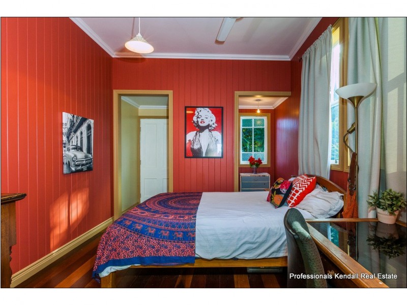 69 Coomera Gorge Dr, Tamborine Mountain QLD 4272