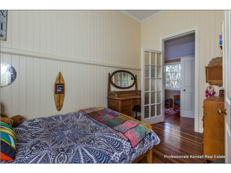 69 Coomera Gorge Dr, Tamborine Mountain QLD 4272
