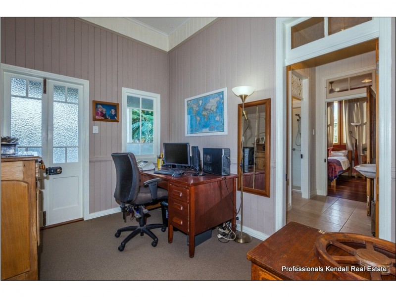 69 Coomera Gorge Dr, Tamborine Mountain QLD 4272