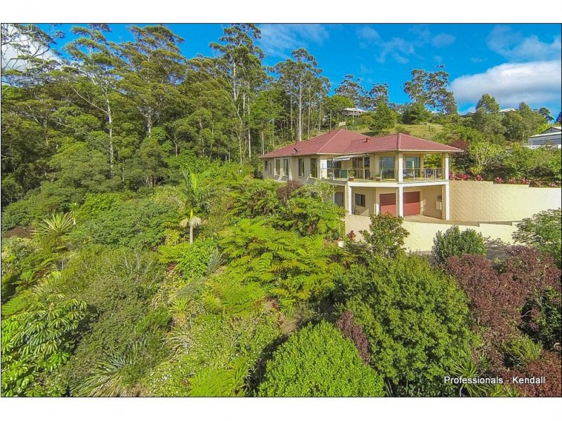 13-17 Eagles Retreat Place, Tamborine Mountain QLD 4272