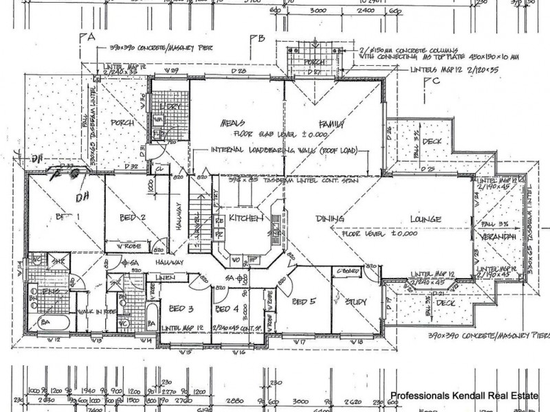 13-17 Eagles Retreat Place, Tamborine Mountain QLD 4272