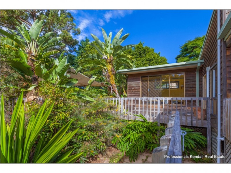 9-11 Sumba Court, Tamborine Mountain QLD 4272