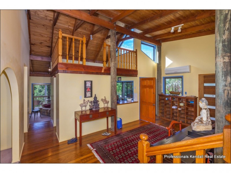 9-11 Sumba Court, Tamborine Mountain QLD 4272